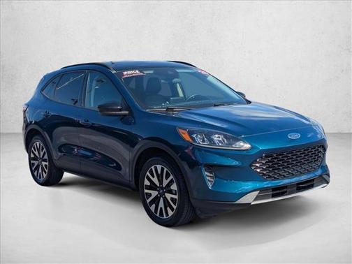 2020 Ford Escape SE