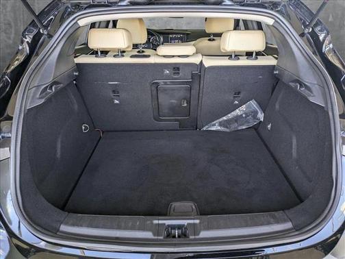 2019 INFINITI QX30 LUXE