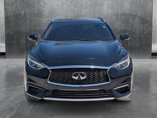 2019 INFINITI QX30 LUXE
