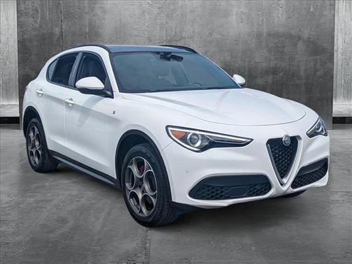 2022 Alfa Romeo Stelvio Ti