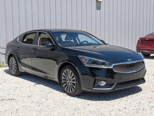 Aurora Black 2017 Kia Cadenza Premium