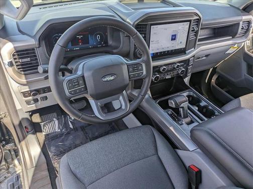 2025 Ford F-150 Lightning XLT