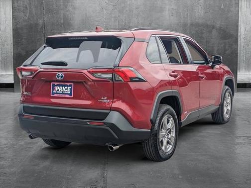 2024 Toyota RAV4 Hybrid LE