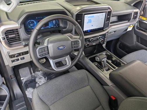 2025 Ford F-150 Lightning XLT