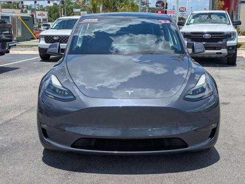 Midnight Silver Metallic 2022 Tesla Model Y Performance Dual Motor All-Wheel Drive