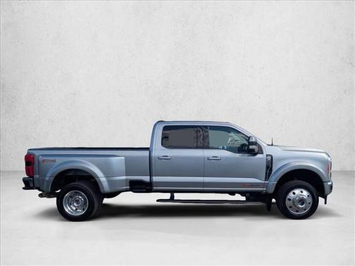 2023 Ford F-450 Lariat