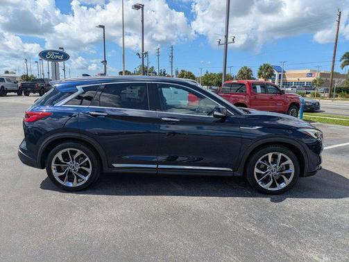 2019 INFINITI QX50 ESSENTIAL