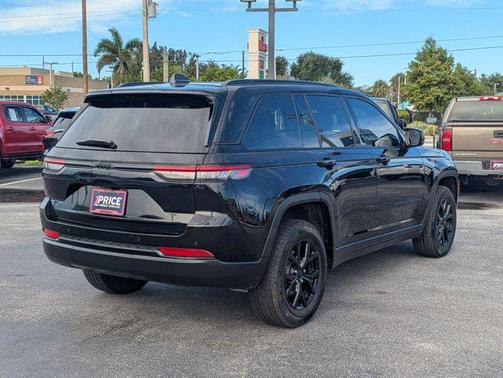 2024 Jeep Grand Cherokee Altitude