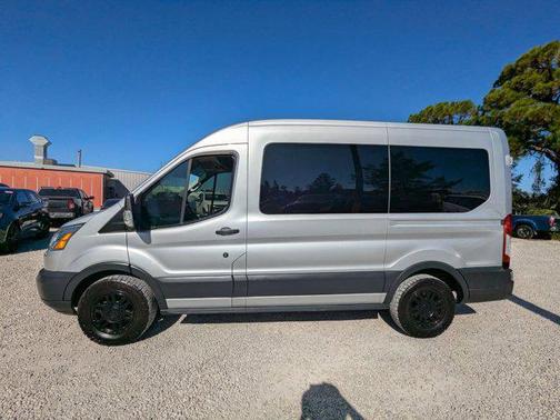 2018 Ford Transit-150 XL