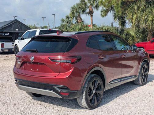 2022 Buick Envision FWD Essence