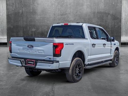 2025 Ford F-150 Lightning XLT