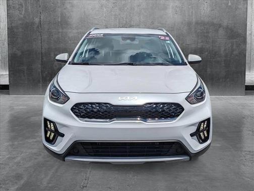 2022 Kia Niro LXS