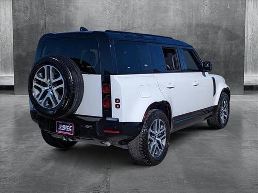 2024 Land Rover Defender 110 P400 X-Dynamic SE