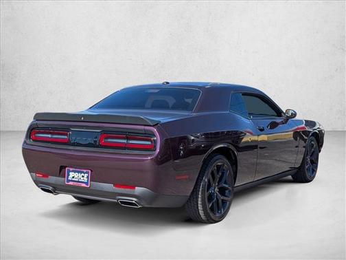 2021 Dodge Challenger SXT