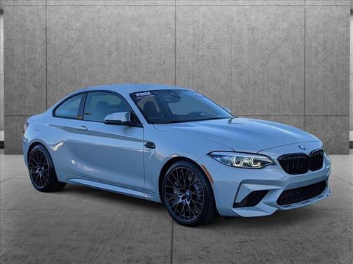 Photo 3 of 24 of 2020 BMW M2 Competition