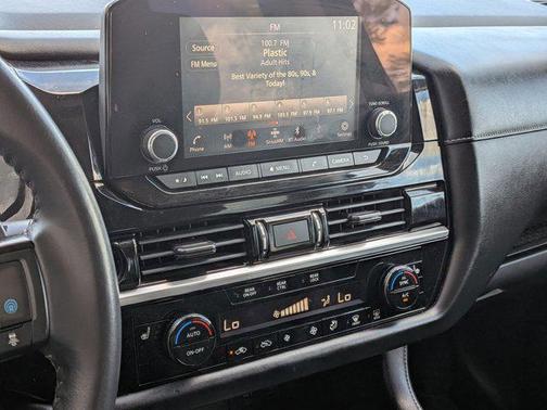 2022 Nissan Pathfinder SV 2WD