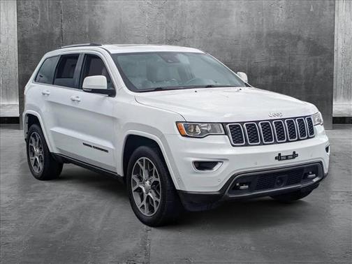 2018 Jeep Grand Cherokee Sterling Edition