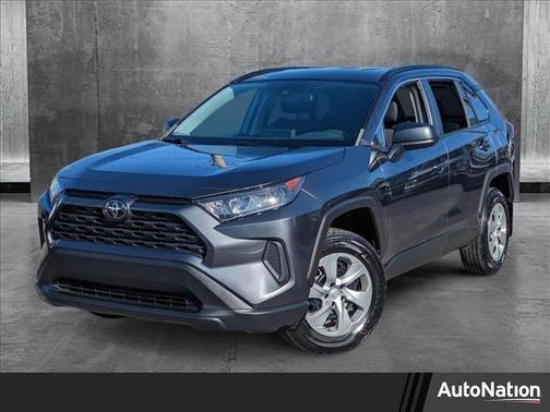 2020 Toyota RAV4 LE