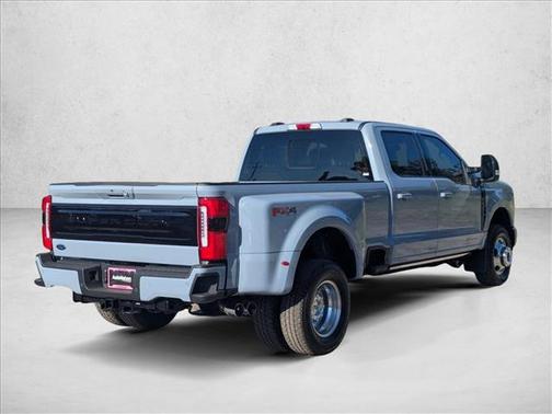 2026 Ford F-350 Platinum
