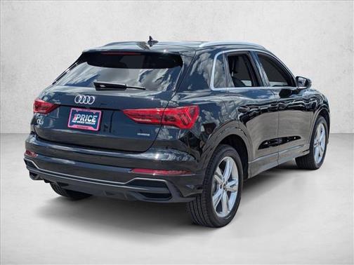 Mythos Black Metallic 2024 Audi Q3 45 S line Premium Plus