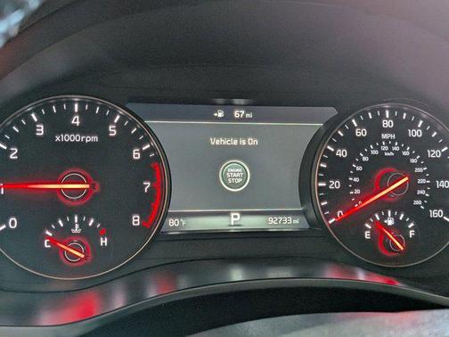 2017 Kia Cadenza Technology