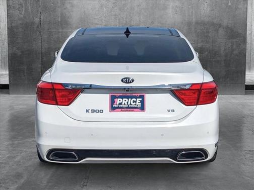 2015 Kia K900 Luxury
