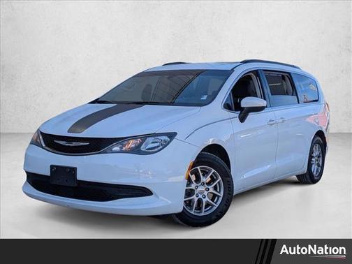 2021 Chrysler Voyager LXI