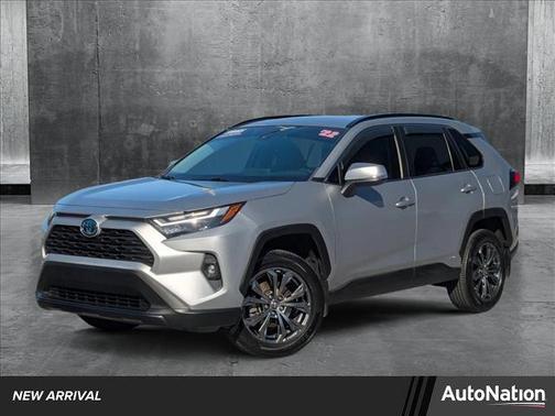2022 Toyota RAV4 Hybrid XLE Premium