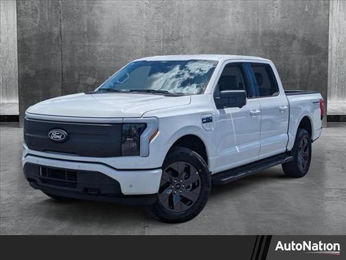 2025 Ford F-150 Lightning Flash