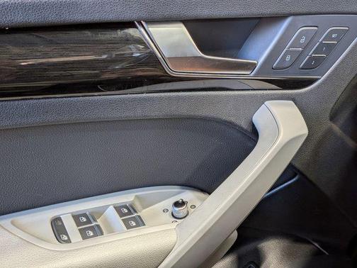 2018 Audi Q5 2.0T Premium Plus