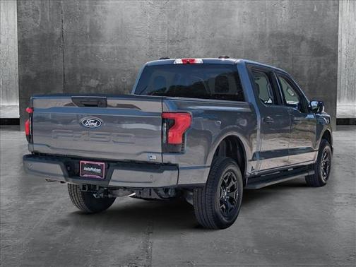2025 Ford F-150 Lightning XLT