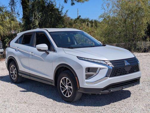 2022 Mitsubishi Eclipse Cross ES