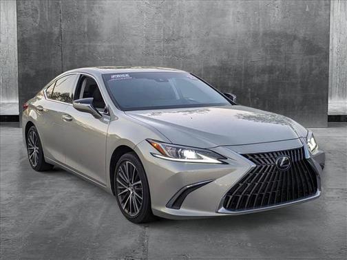 2022 Lexus ES 350 Base