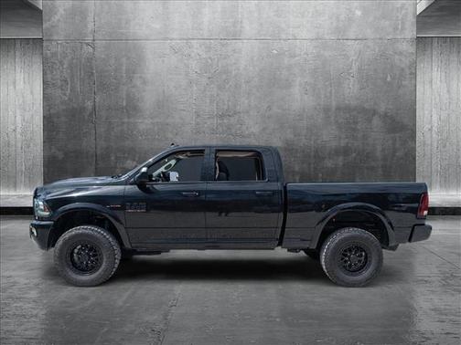 2018 RAM 2500 Laramie Crew Cab 4x4 6'4' Box