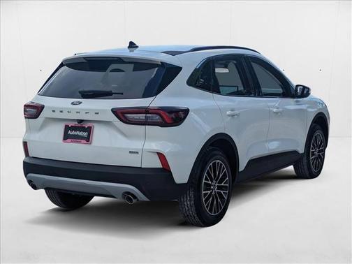 2025 Ford Escape PHEV Base