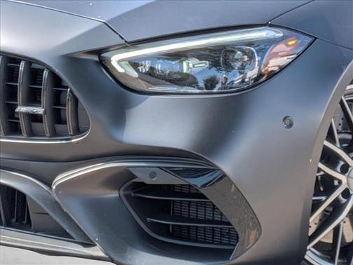 2025 Mercedes-Benz AMG C 63 S E Performance