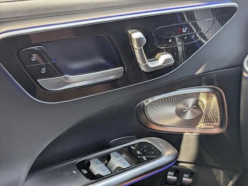 2025 Mercedes-Benz AMG C 63 S E Performance