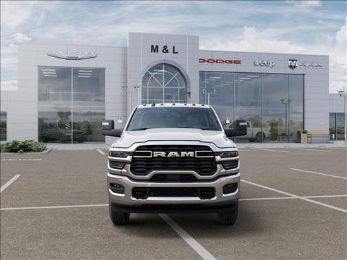 Bright White Clearcoat 2026 RAM 2500 Tradesman Crew Cab 4x4 6'4' Box