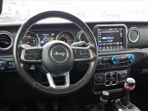 2021 Jeep Gladiator Overland