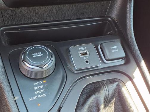 2020 Jeep Cherokee Latitude