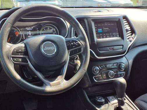2020 Jeep Cherokee Latitude