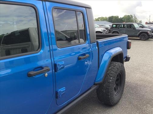 Hydro Blue Pearlcoat 2021 Jeep Gladiator Sport S