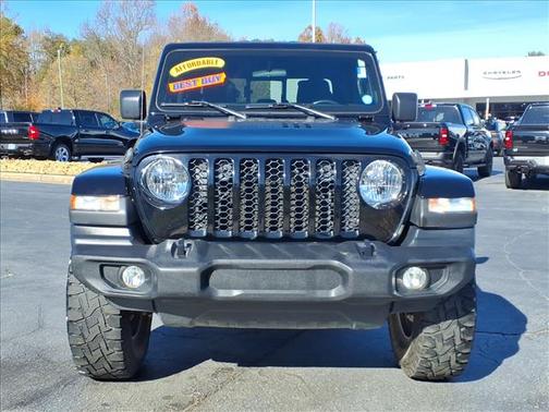 2021 Jeep Gladiator Sport S