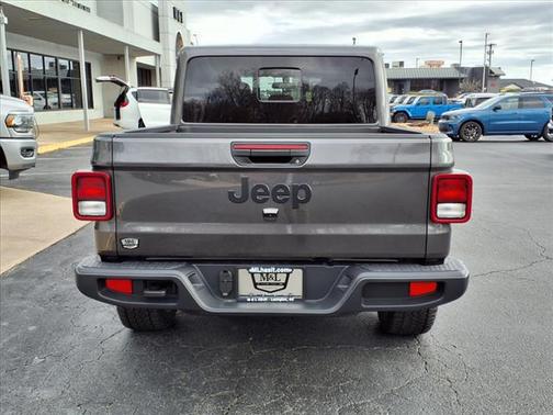 2025 Jeep Gladiator Nighthawk