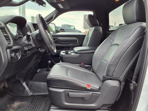 2024 RAM 2500 Tradesman Regular Cab 4x4 8' Box