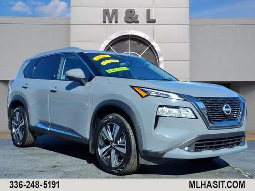 2022 Nissan Rogue SL