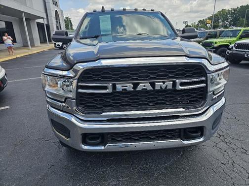 2019 RAM 3500 Tradesman Crew Cab 4x4 8' Box