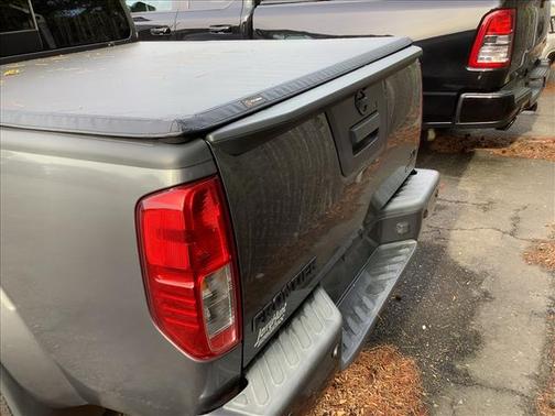 2020 Nissan Frontier SV