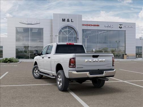 Bright White Clearcoat 2026 RAM 2500 Big Horn Crew Cab 4x4 6'4' Box