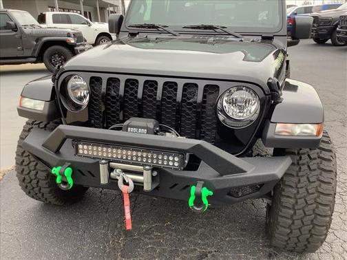 2022 Jeep Gladiator Sport S